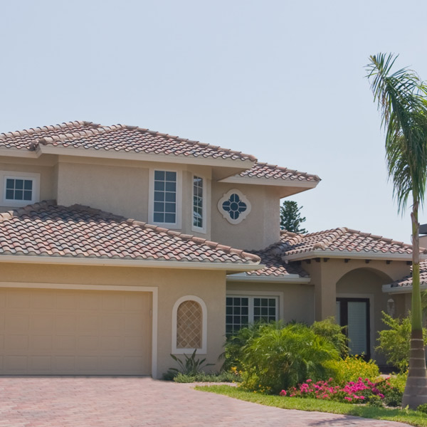 florida home with various windows